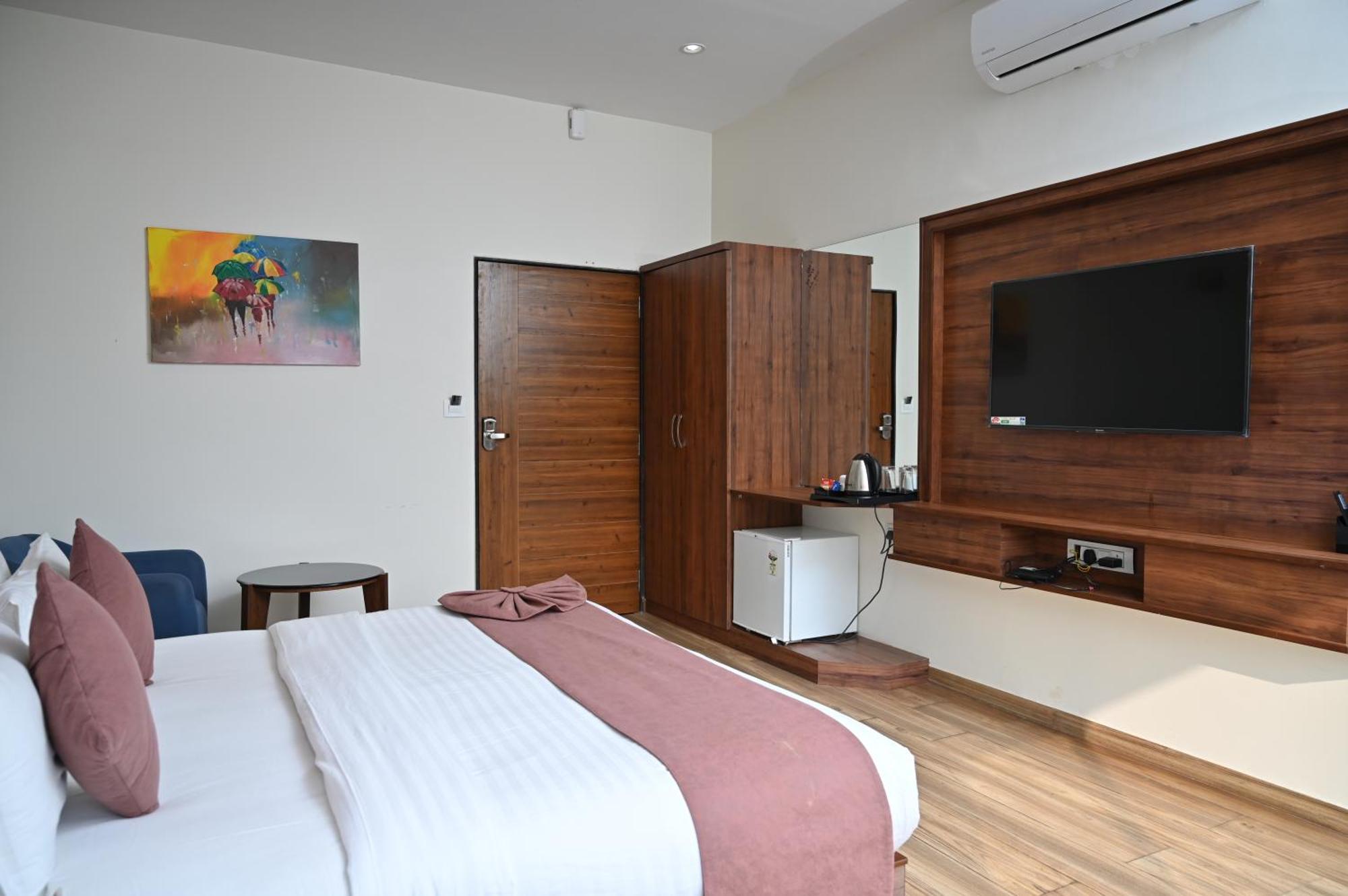 Vasad Krishna Riverside Resort מראה חיצוני תמונה